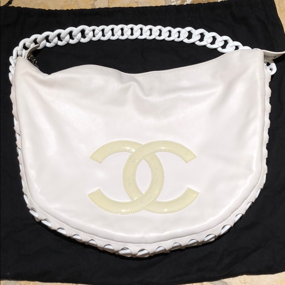 Authentic White Leather CHANEL Hobo Bag
